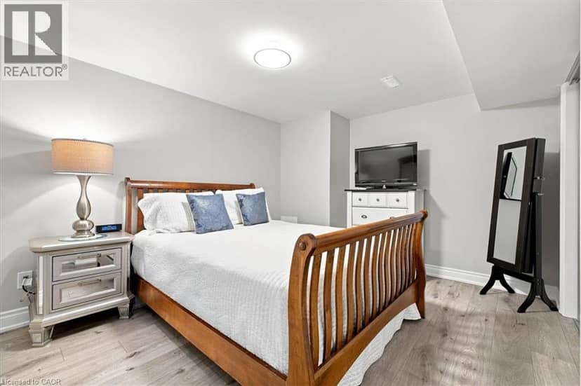 2407 BARCLAY Road — photo 32 of 40