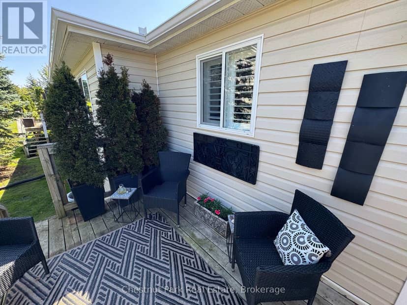 40 Barker Boulevard — photo 27 of 35