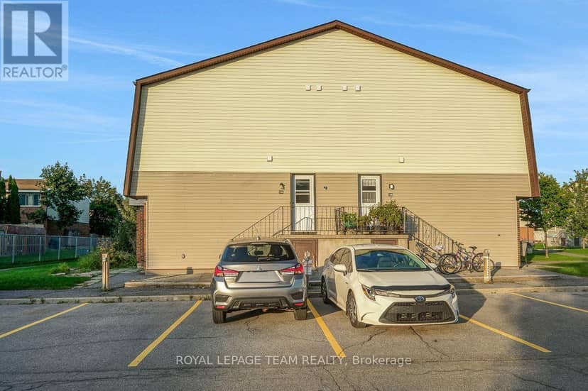Unit# A - 13 Woodvale Green — photo 39 of 40