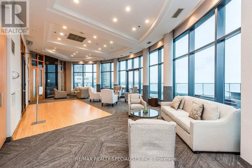 1114 - 2083 Lake Shore Boulevard W — photo 22 of 26