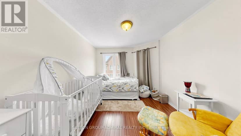 46 - 735 New Westminster Drive — photo 21 of 40