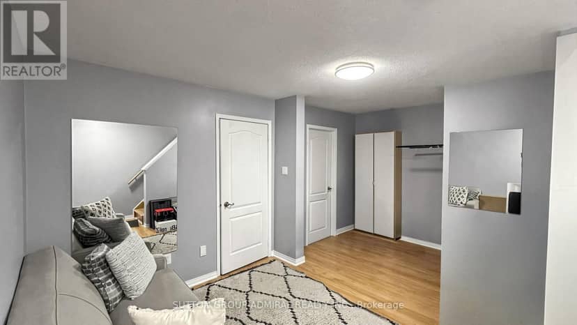 46 - 735 New Westminster Drive — photo 26 of 40