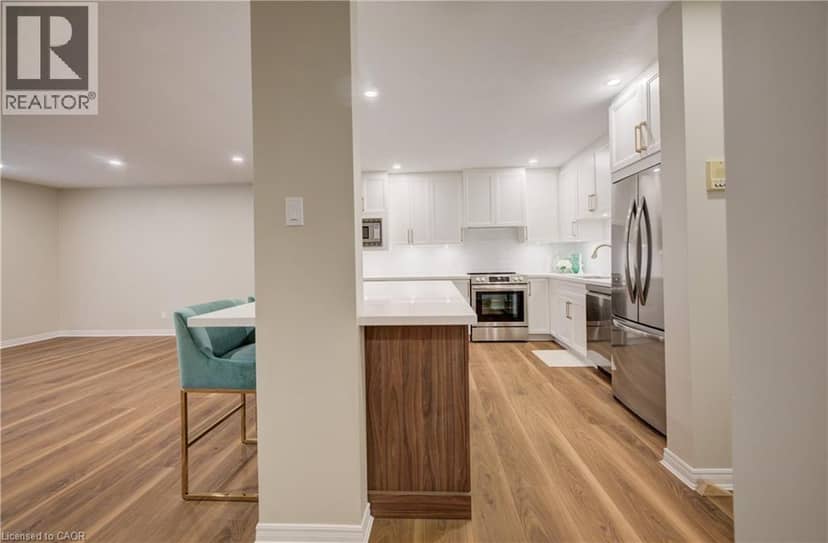 440 DURHAM Street W Unit# 105 — photo 15 of 31