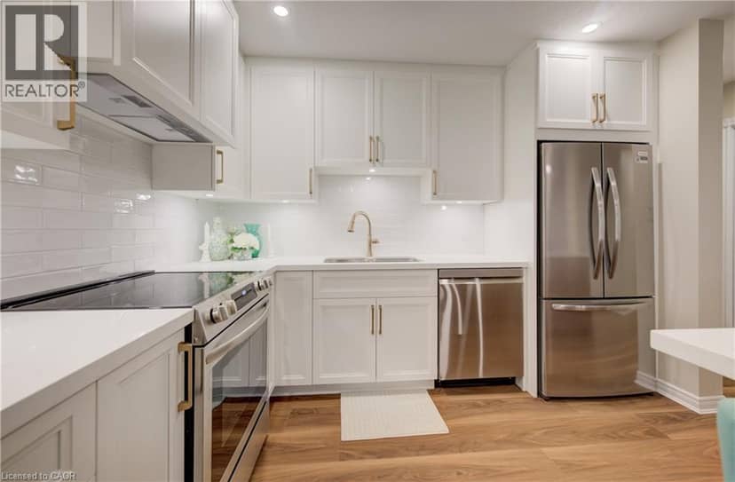 440 DURHAM Street W Unit# 105 — photo 12 of 31