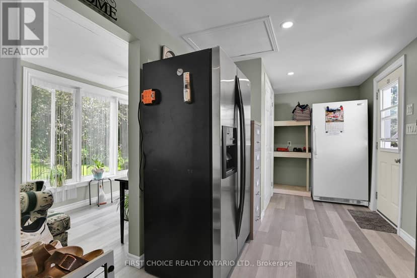 235 Ottawa Street — photo 12 of 40