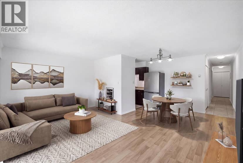 202 212 FORBES AVENUE, North Vancouver, photo 2