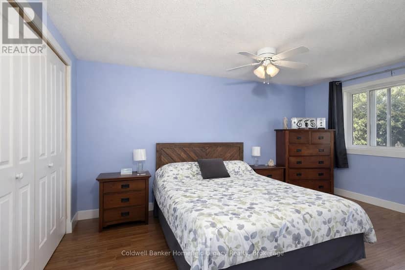 185 Maple Avenue — photo 18 of 39
