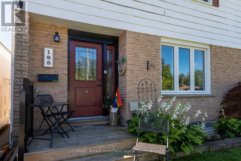 185 Maple Avenue, Stratford, photo 2