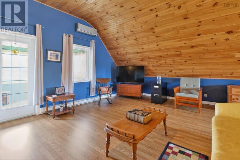 1235 Loch Lomond Road — photo 21 of 40
