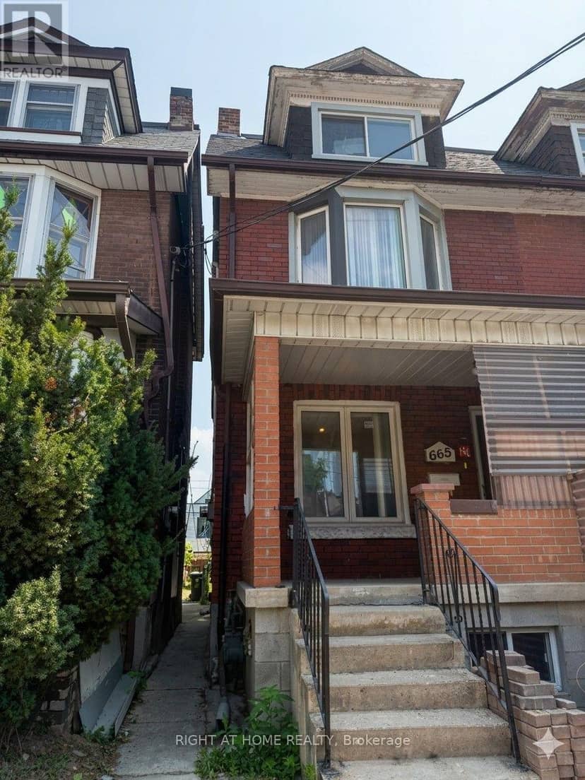 665 Ossington Avenue — photo 1 of 30