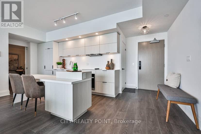 2204 - 370 Martha Street — photo 17 of 40