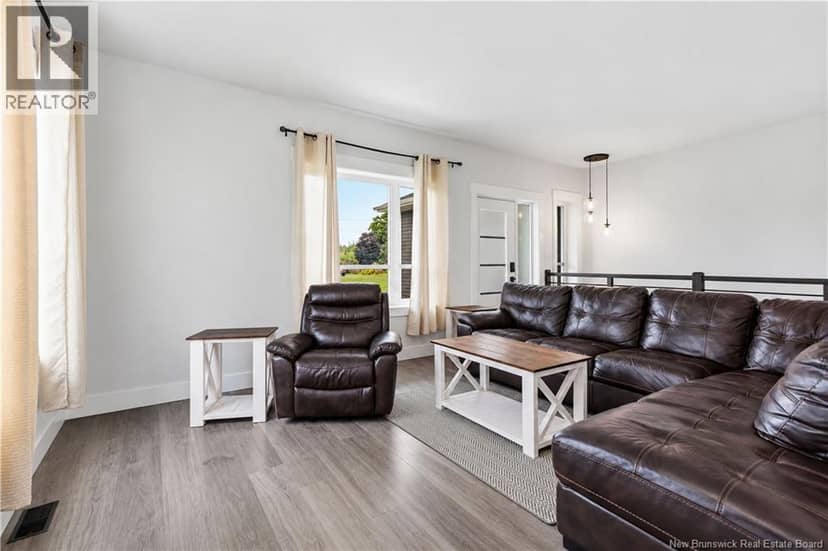 11 Riverside Drive, Petitcodiac, photo 8