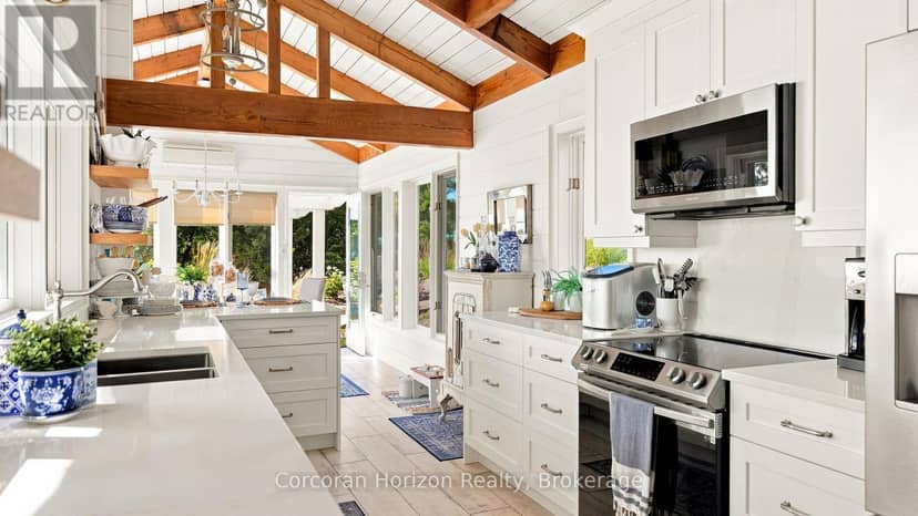 4476 Island 1040/LITTLE Beausoleil Island — photo 20 of 40