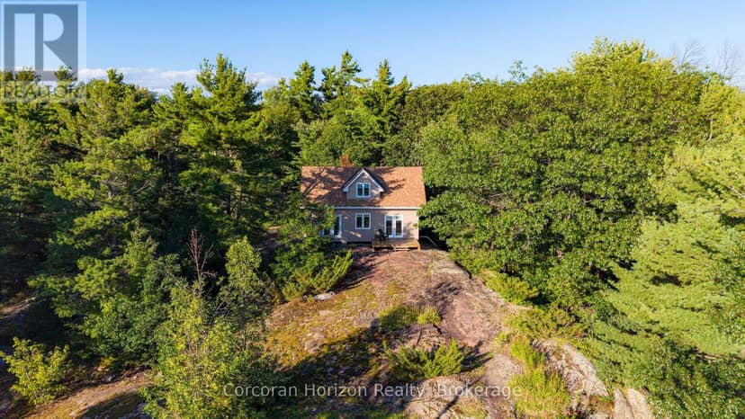4476 Island 1040/LITTLE Beausoleil Island — photo 9 of 40