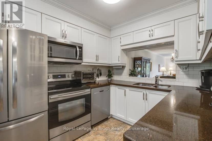 839 Sarah Boulevard — photo 7 of 19