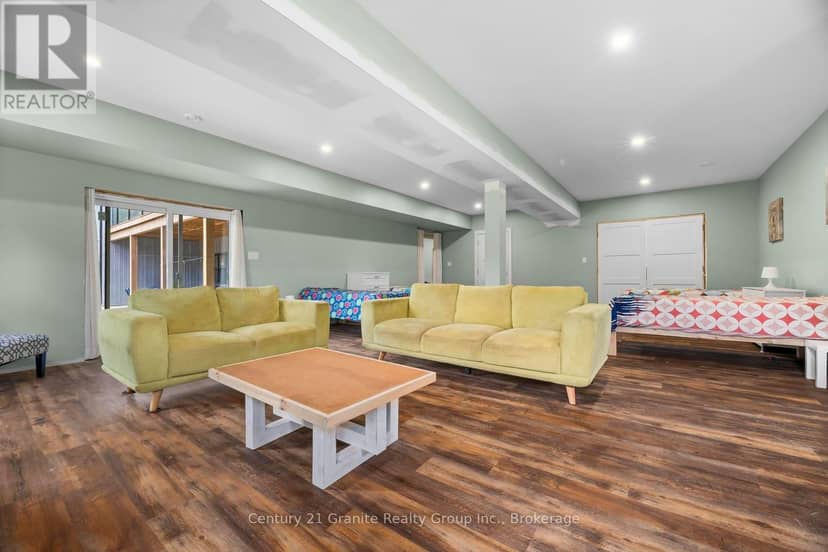 605 Browns Road — photo 6 of 40