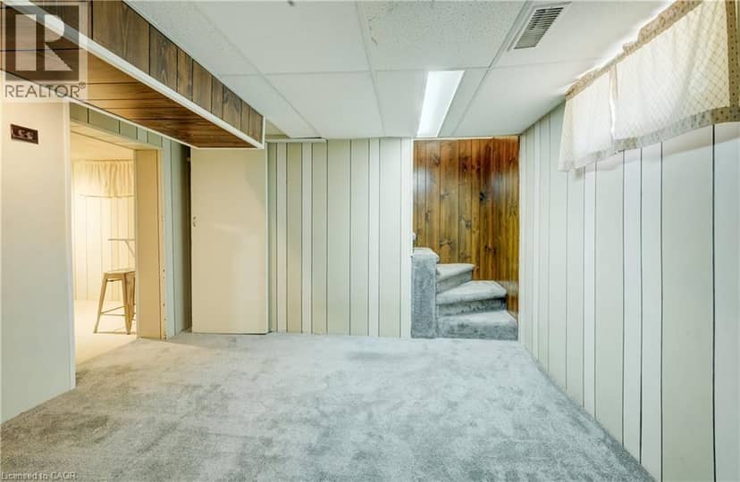 34 ST CLAIR Avenue — photo 19 of 29