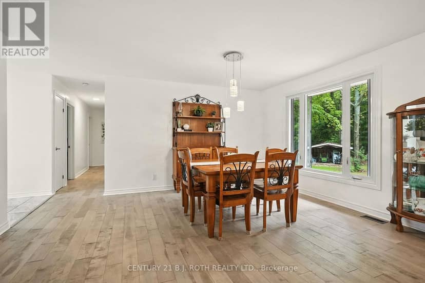 1250 County Road 6 S — photo 12 of 40