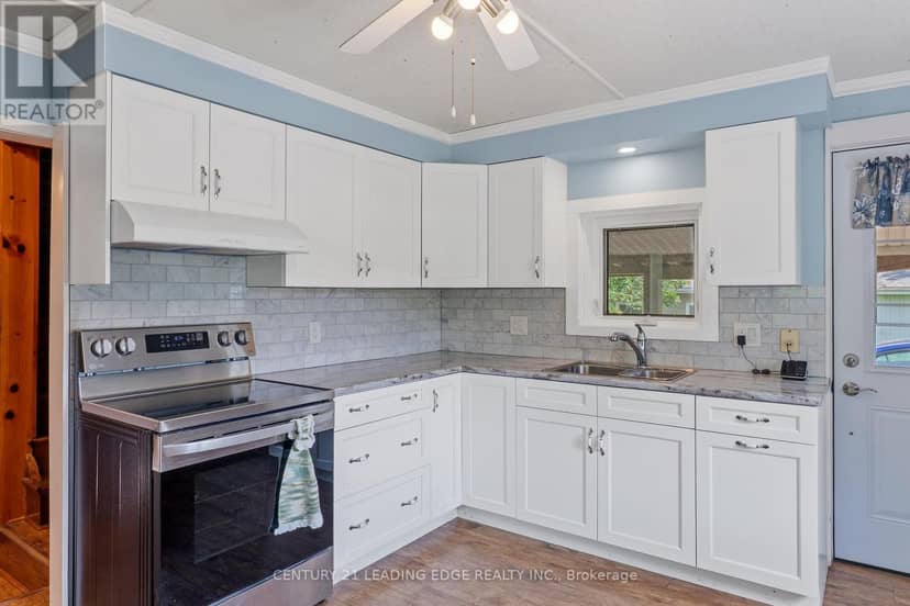 3094 Lakefield Road — photo 7 of 36