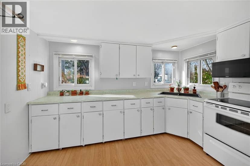 45 PARK Lane — photo 11 of 40