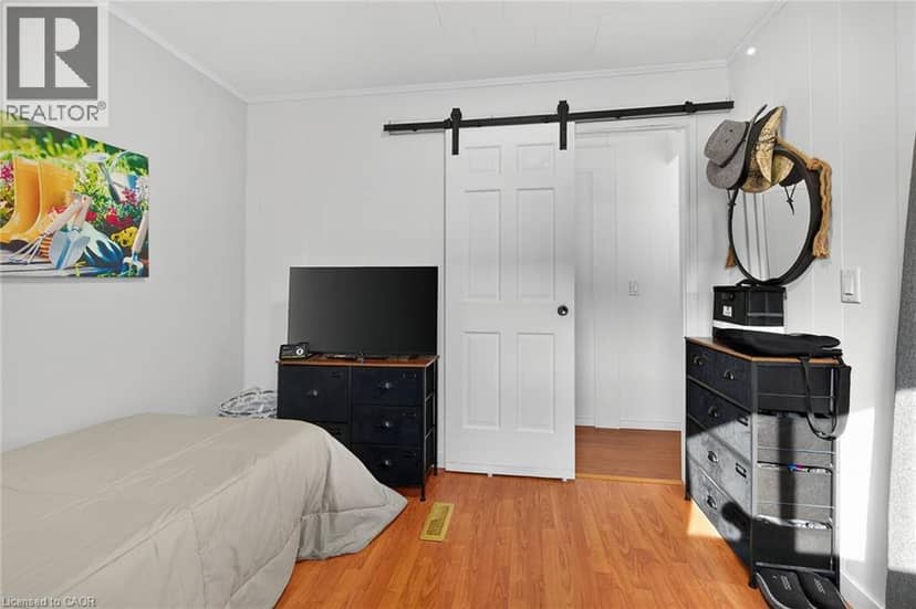 45 PARK Lane — photo 19 of 40