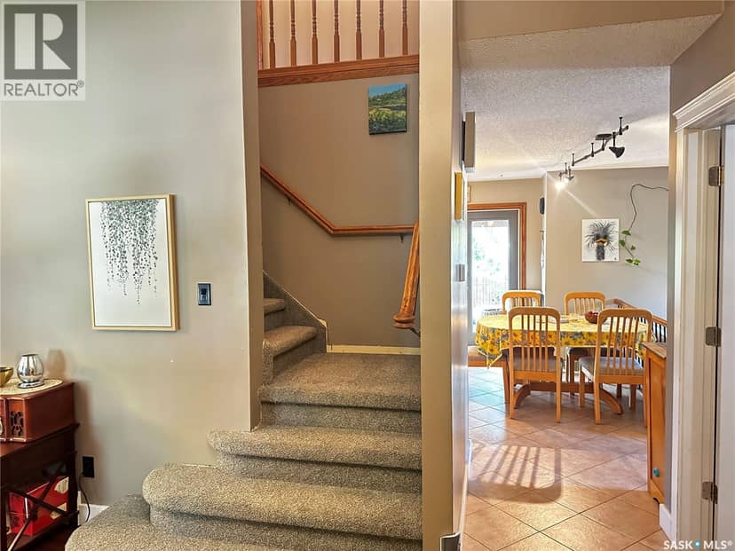 895 Brimacombe DRIVE, Weyburn, photo 6