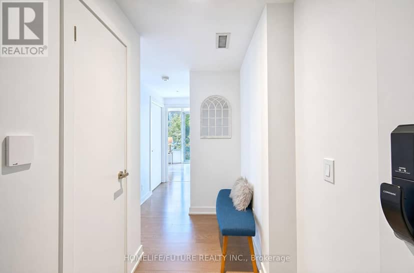 208 - 28 Ann Street — photo 5 of 30