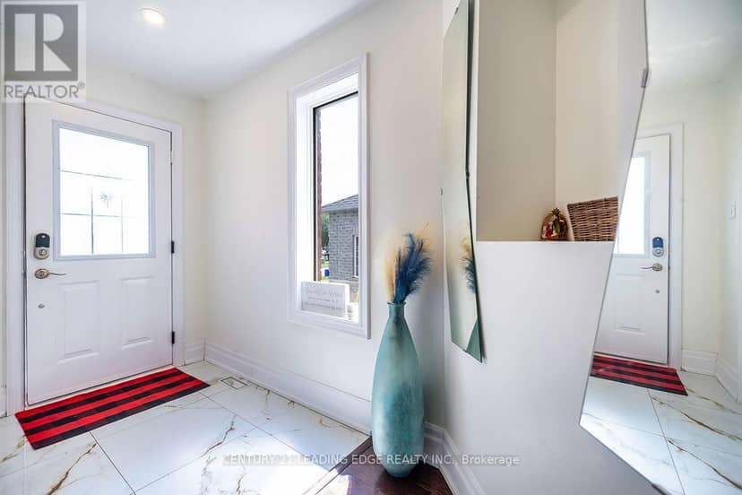 14 Guildwood Drive — photo 37 of 40