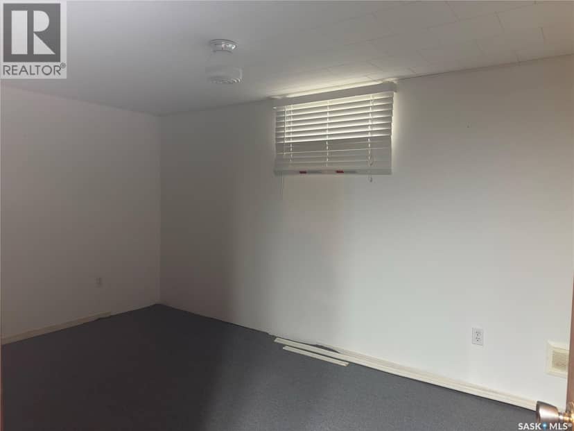 218 Downey STREET — photo 12 of 21