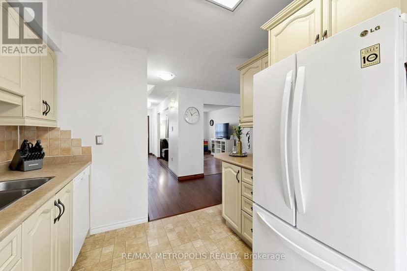96 - 580 Eyer Drive — photo 17 of 40