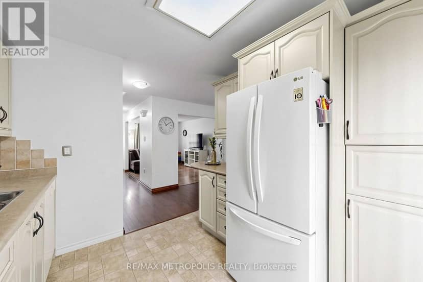 96 - 580 Eyer Drive — photo 18 of 40
