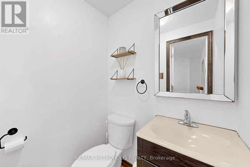 96 - 580 Eyer Drive — photo 19 of 40