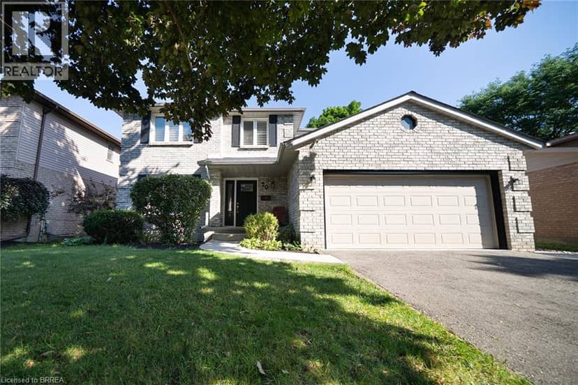 20 HOGARTH Road — photo 1 of 40