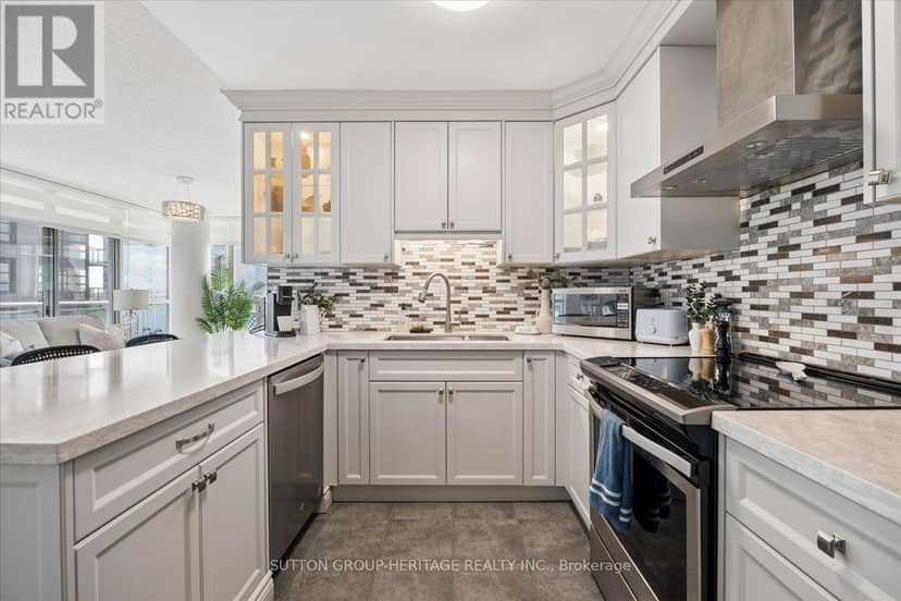 603 - 1600 Charles Street — photo 13 of 40
