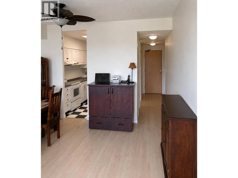 805 5885 OLIVE AVENUE, Burnaby, photo 4