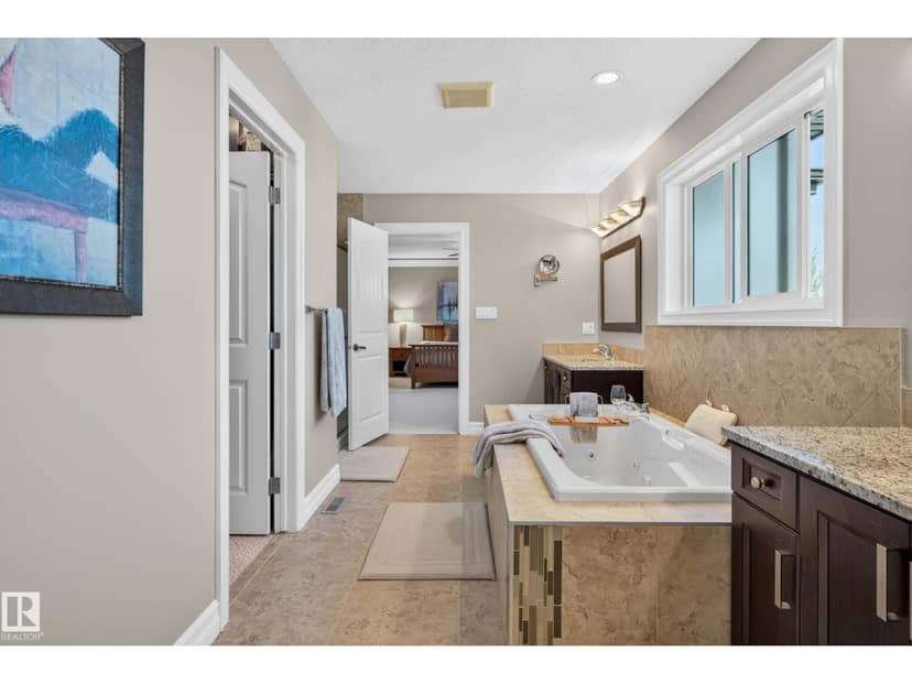 6324 56 AV — photo 38 of 40