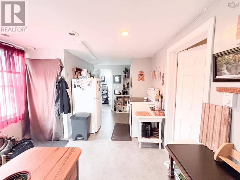 9 Burchell Street — photo 27 of 40