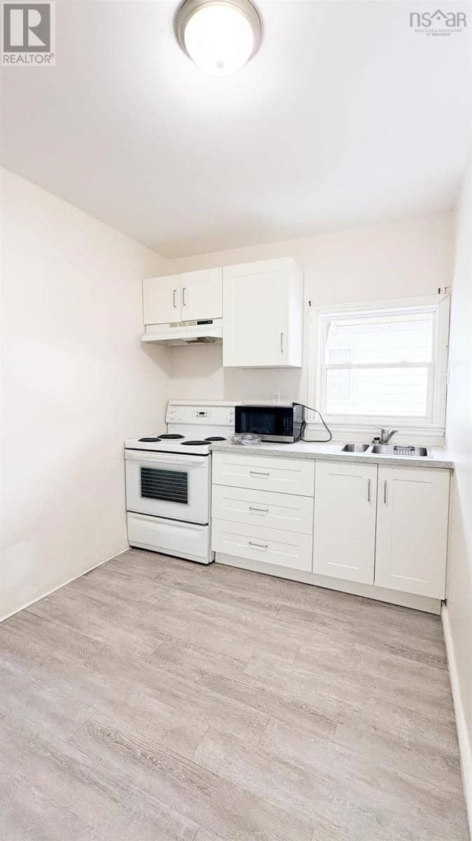 9 Burchell Street — photo 11 of 40