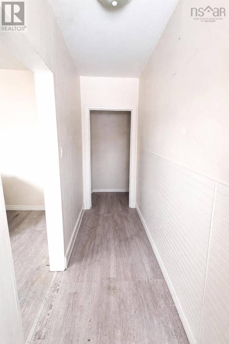 9 Burchell Street, Sydney Mines, photo 8