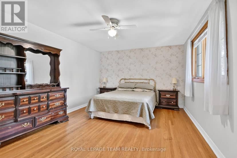 957 Winnington Avenue — photo 17 of 38