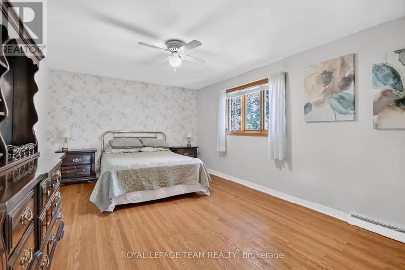 957 Winnington Avenue — photo 18 of 38