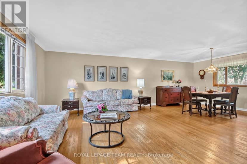 957 Winnington Avenue — photo 9 of 38