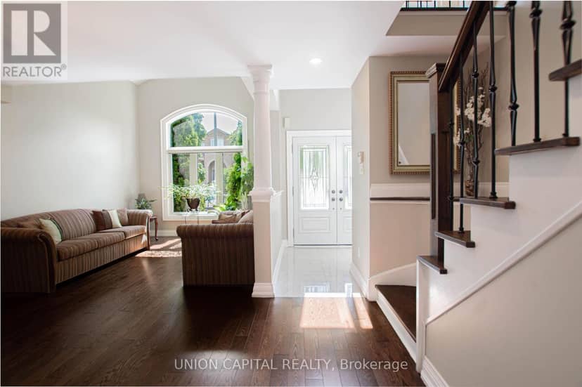 28 Sail Crescent — photo 7 of 40