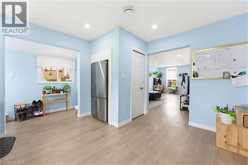 291 PARK Avenue — photo 10 of 20