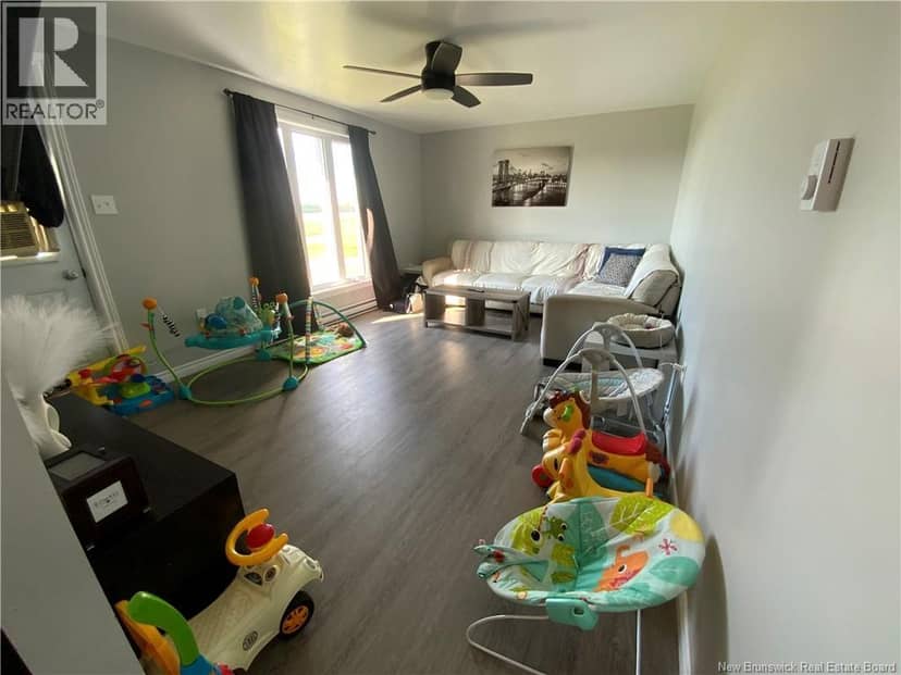 4 Lamoreaux Road — photo 10 of 21