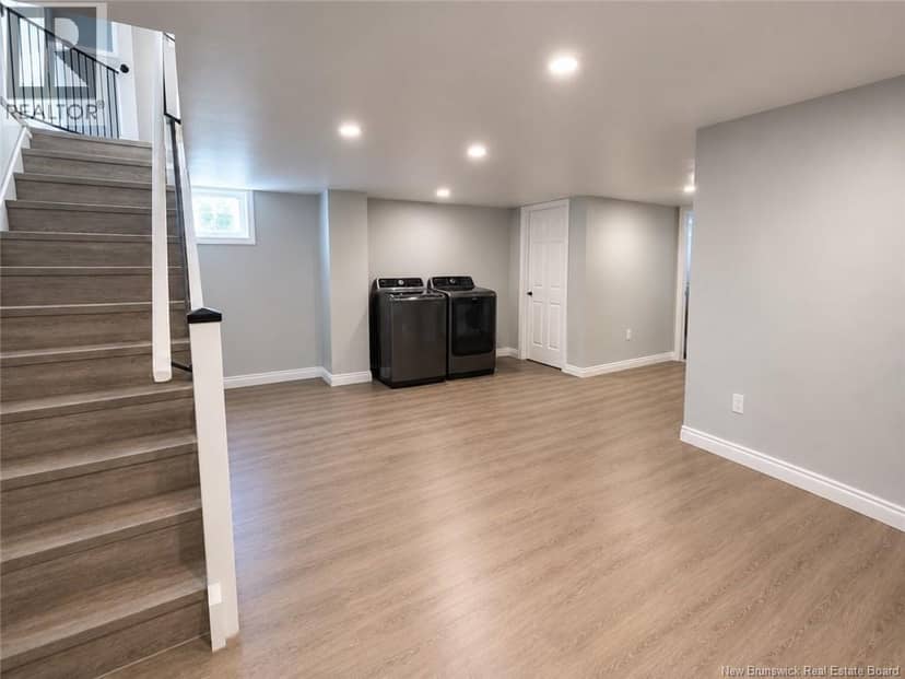 4 Lamoreaux Road — photo 19 of 21