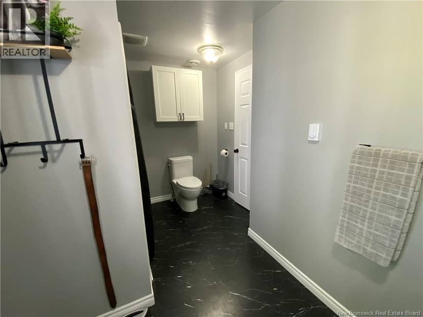 4 Lamoreaux Road — photo 15 of 21