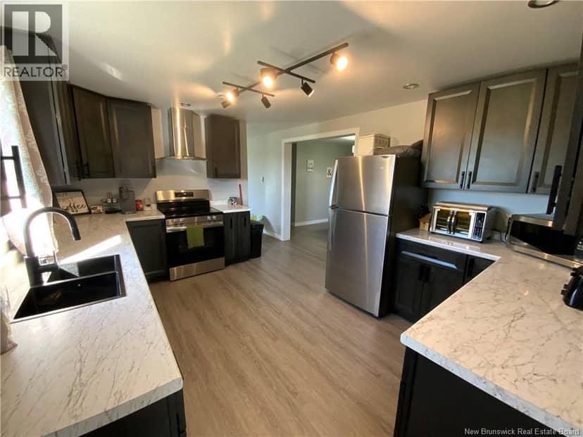 4 Lamoreaux Road, Greenfield, photo 7