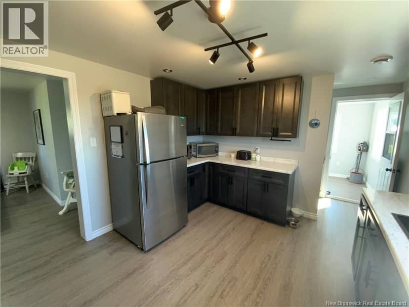 4 Lamoreaux Road, Greenfield, photo 8
