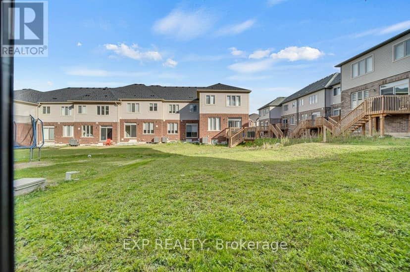 Listing 30212483 — photo 37 of 40
